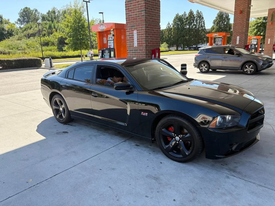 2013 Dodge Charger 7th Gen - Image 3 of 6