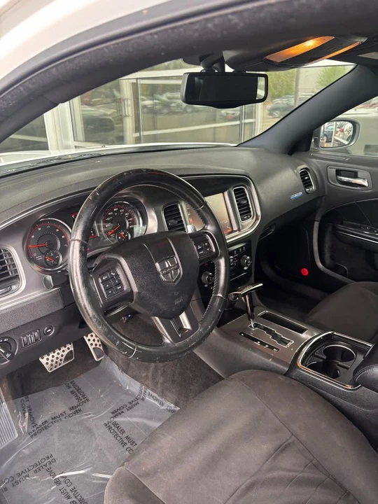 2013 Dodge Charger 7th Gen - Image 8 of 12