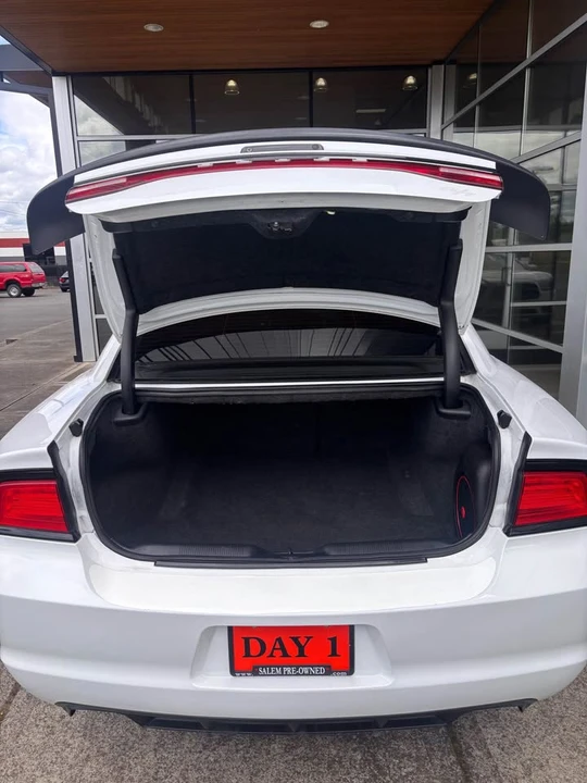 2013 Dodge Charger 7th Gen - Image 12 of 12