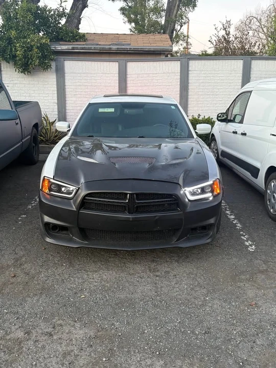 2013 Dodge Charger 7th Gen - Image 2 of 11