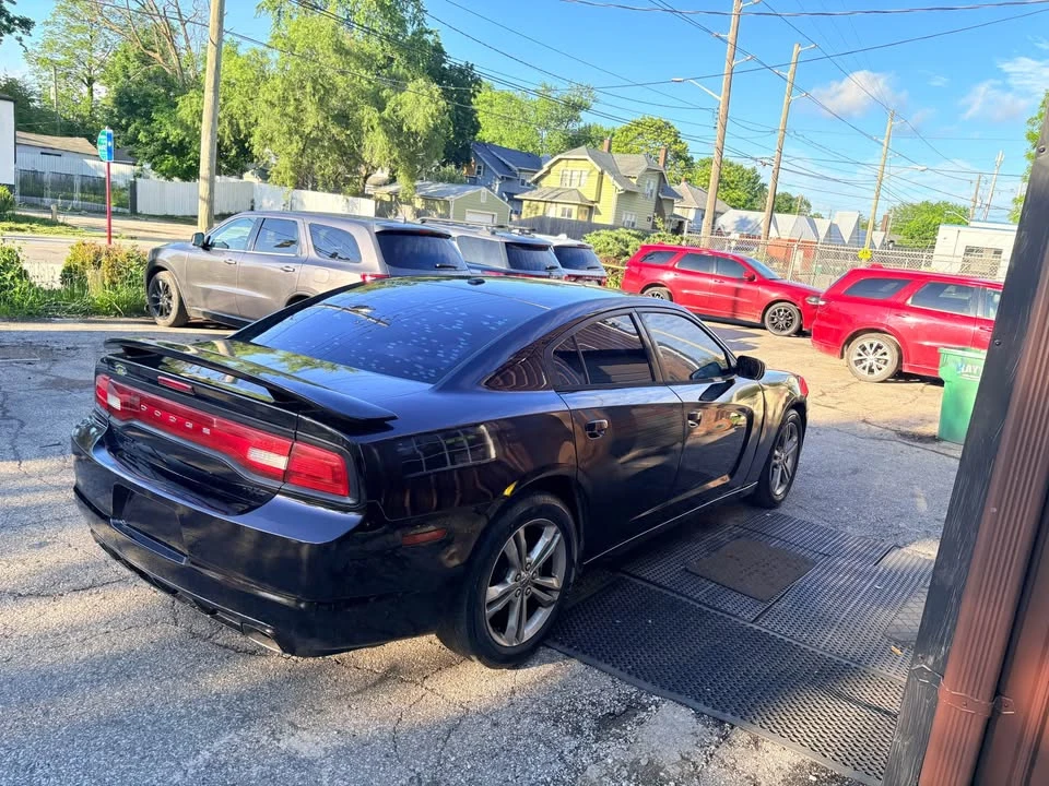 2013 Dodge Charger 7th Gen - Image 4 of 14