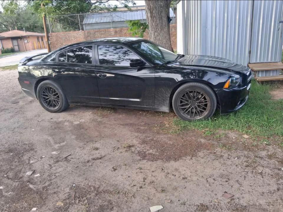 2013 Dodge Charger 7th Gen - Image 5 of 6