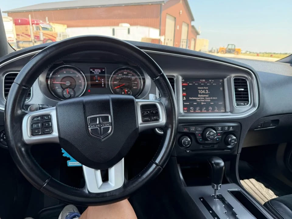 2013 Dodge Charger 7th Gen - Image 7 of 13