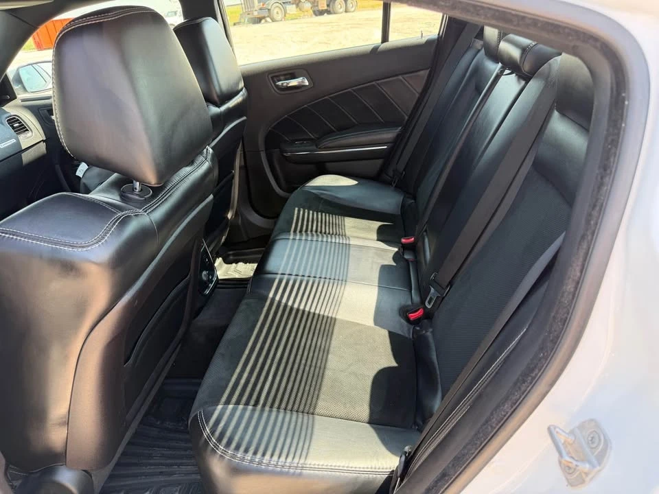 2013 Dodge Charger 7th Gen - Image 6 of 13