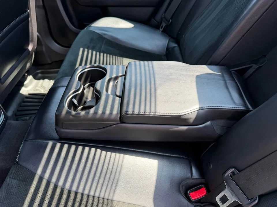2013 Dodge Charger 7th Gen - Image 9 of 13