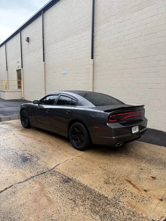 2013 Dodge Charger 7th Gen - Image 2 of 4