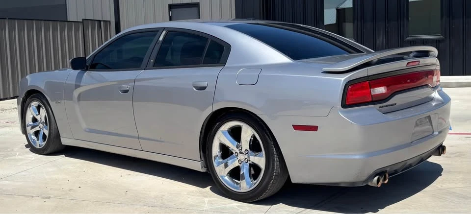 2013 Dodge Charger 7th Gen - Image 3 of 18