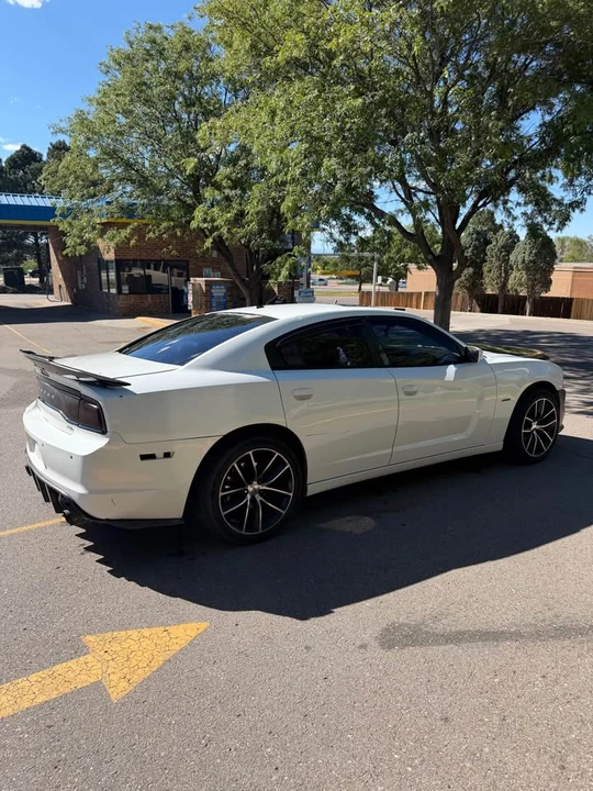 2013 Dodge Charger 7th Gen - Image 8 of 19