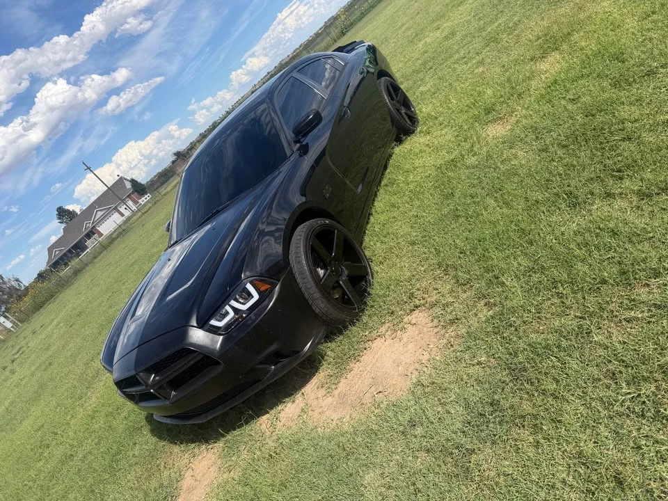 2013 Dodge Charger 7th Gen - Image 3 of 9