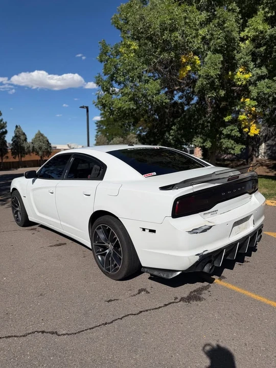 2013 Dodge Charger 7th Gen - Image 5 of 19