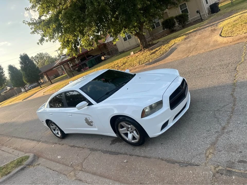2013 Dodge Charger 7th Gen - Image 3 of 4