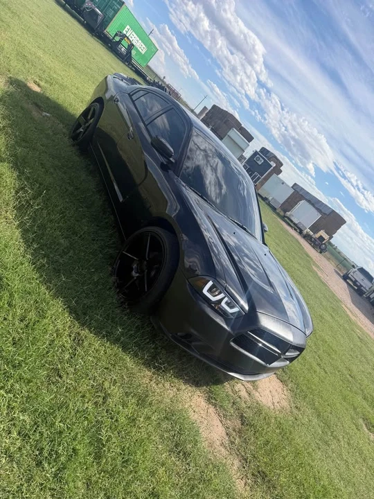 2013 Dodge Charger 7th Gen - Image 6 of 9