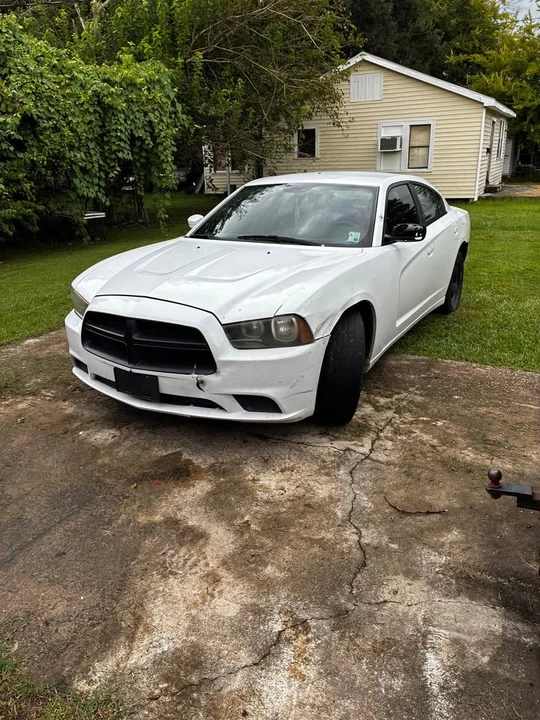 2013 Dodge Charger 7th Gen - Image 3 of 4