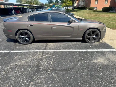 2013 Dodge Charger R/T Sedan 4D