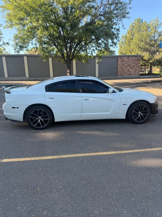 2013 Dodge Charger 7th Gen - Image 7 of 16