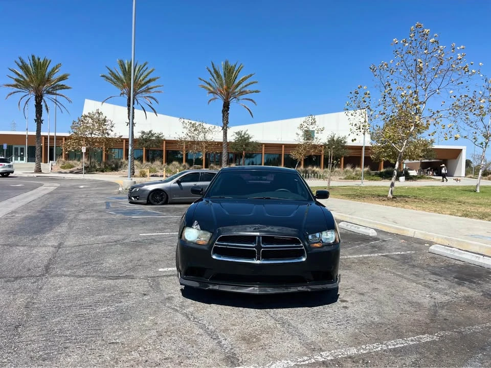 2013 Dodge Charger 7th Gen - Image 3 of 11