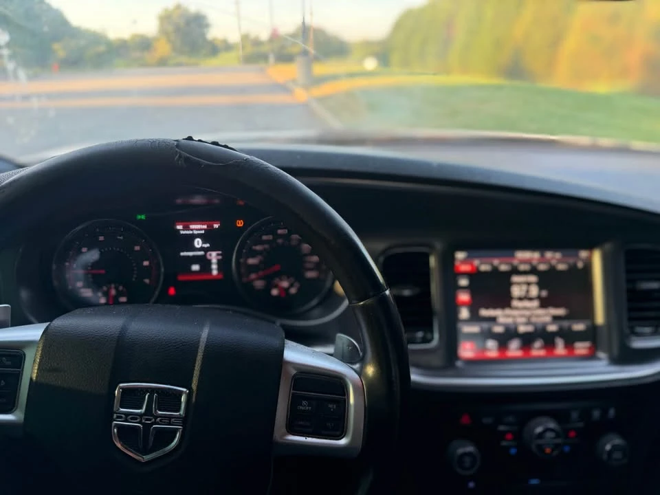 2013 Dodge Charger 7th Gen - Image 10 of 11