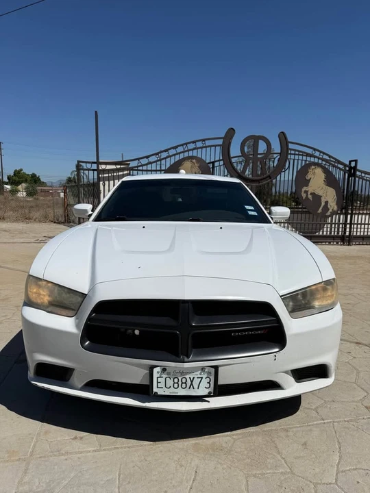 2013 Dodge Charger 7th Gen - Image 6 of 9