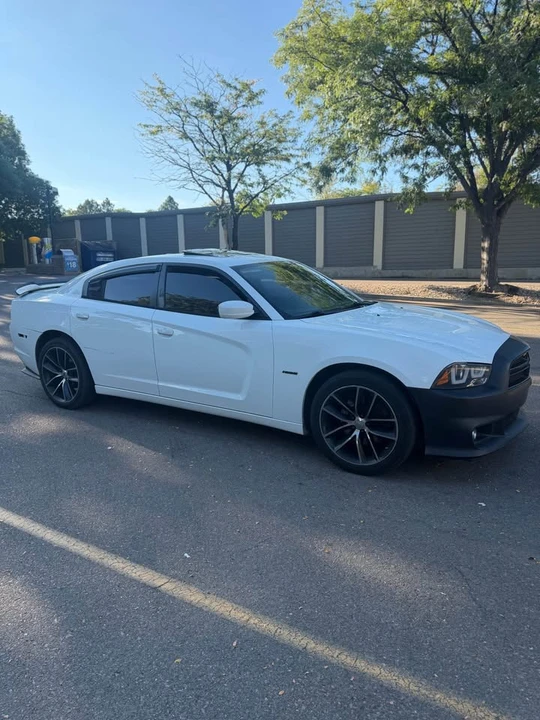 2013 Dodge Charger 7th Gen - Image 8 of 16