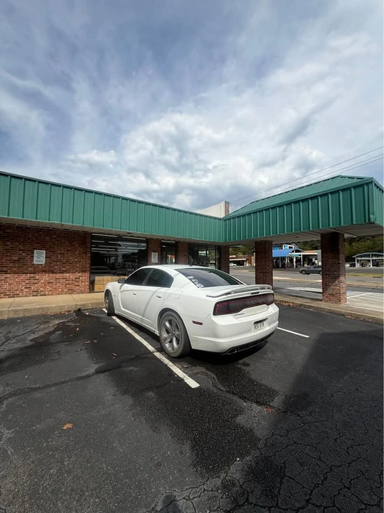 2013 Dodge Charger 7th Gen - Image 3 of 5