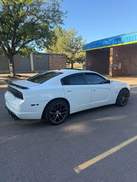2013 Dodge Charger 7th Gen - Image 6 of 16