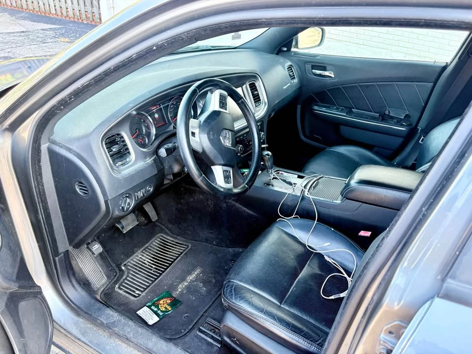 2013 Dodge Charger 7th Gen - Image 11 of 13