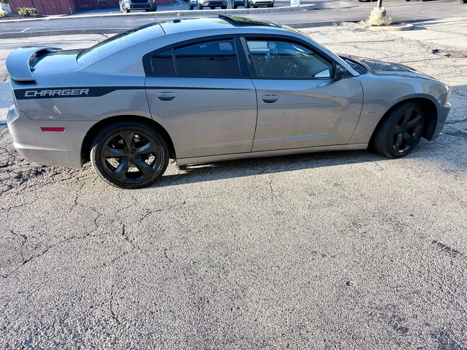 2013 Dodge Charger 7th Gen - Image 7 of 13