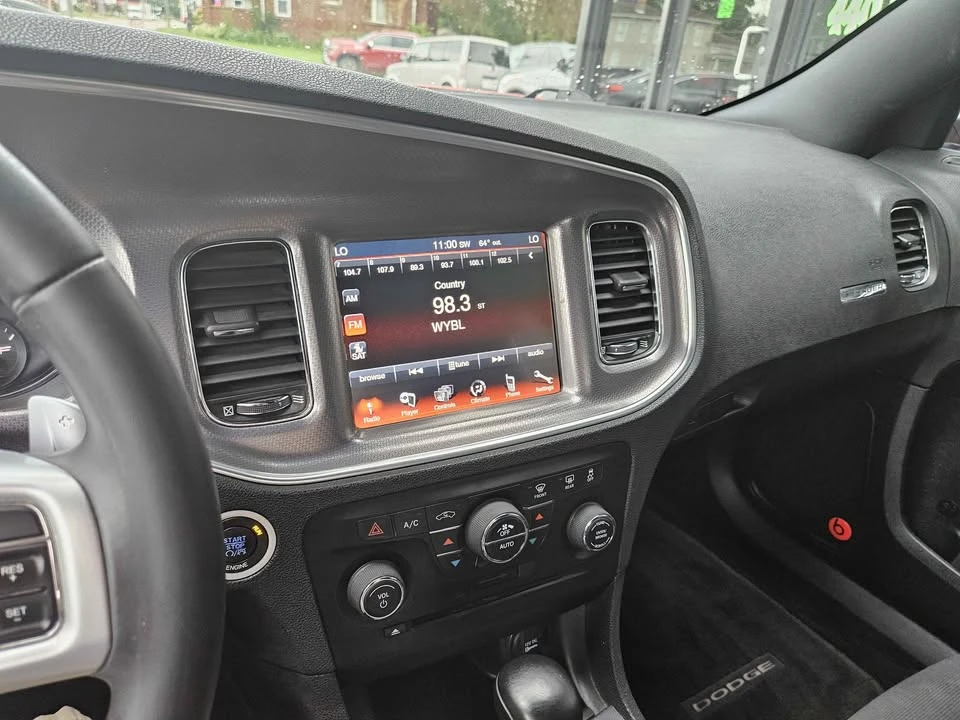 2013 Dodge Charger 7th Gen - Image 8 of 19