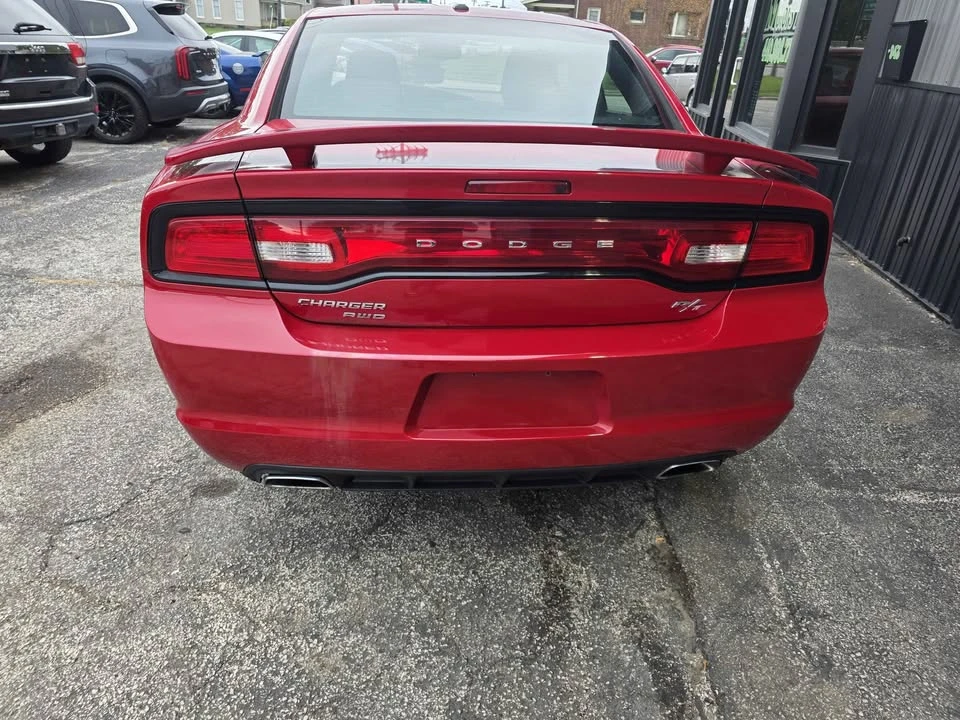2013 Dodge Charger 7th Gen - Image 3 of 8