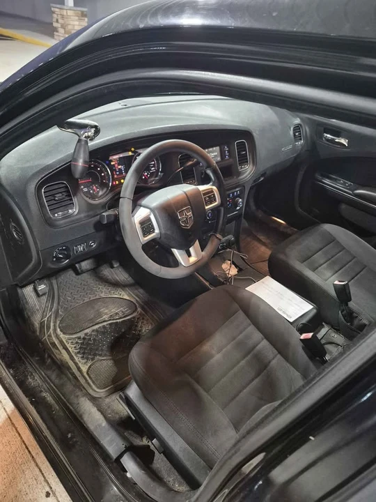 2013 Dodge Charger 7th Gen - Image 17 of 19