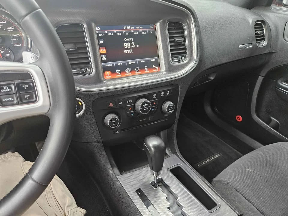 2013 Dodge Charger 7th Gen - Image 9 of 19