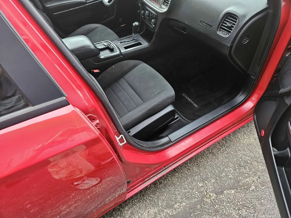2013 Dodge Charger 7th Gen - Image 12 of 19
