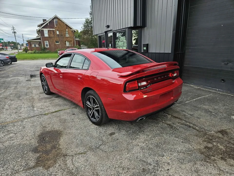 2013 Dodge Charger 7th Gen - Image 18 of 19