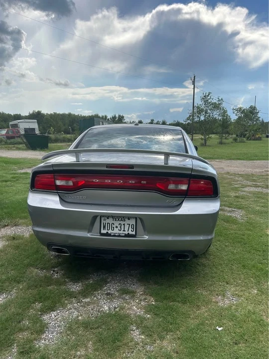 2013 Dodge Charger 7th Gen - Image 3 of 8
