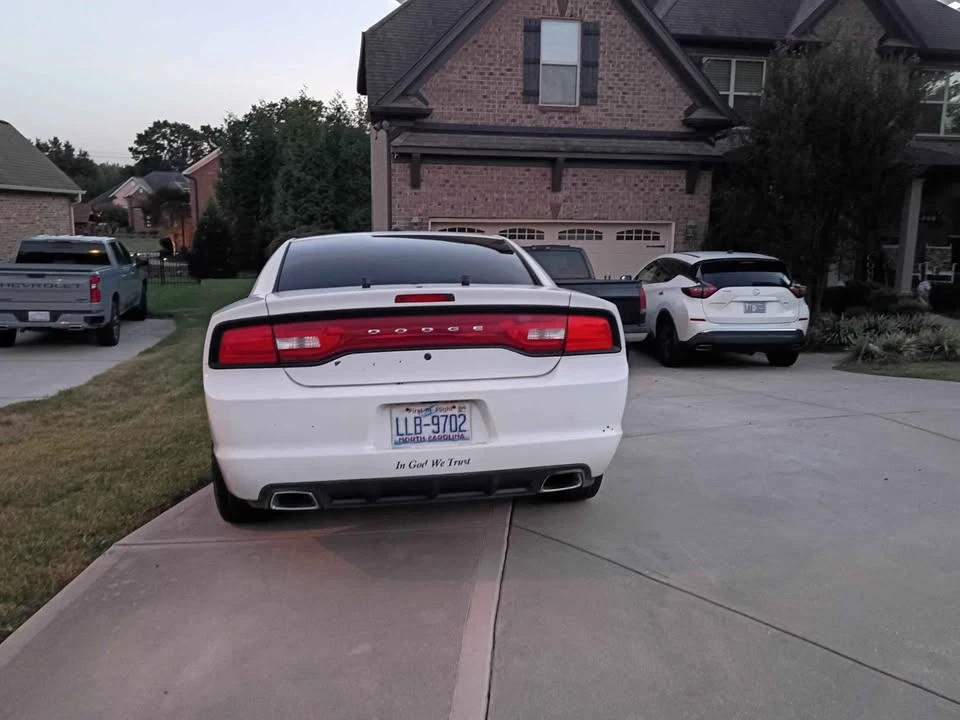 2013 Dodge Charger 7th Gen - Image 3 of 8