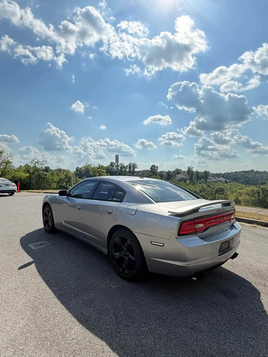 2013 Dodge Charger 7th Gen - Image 7 of 20