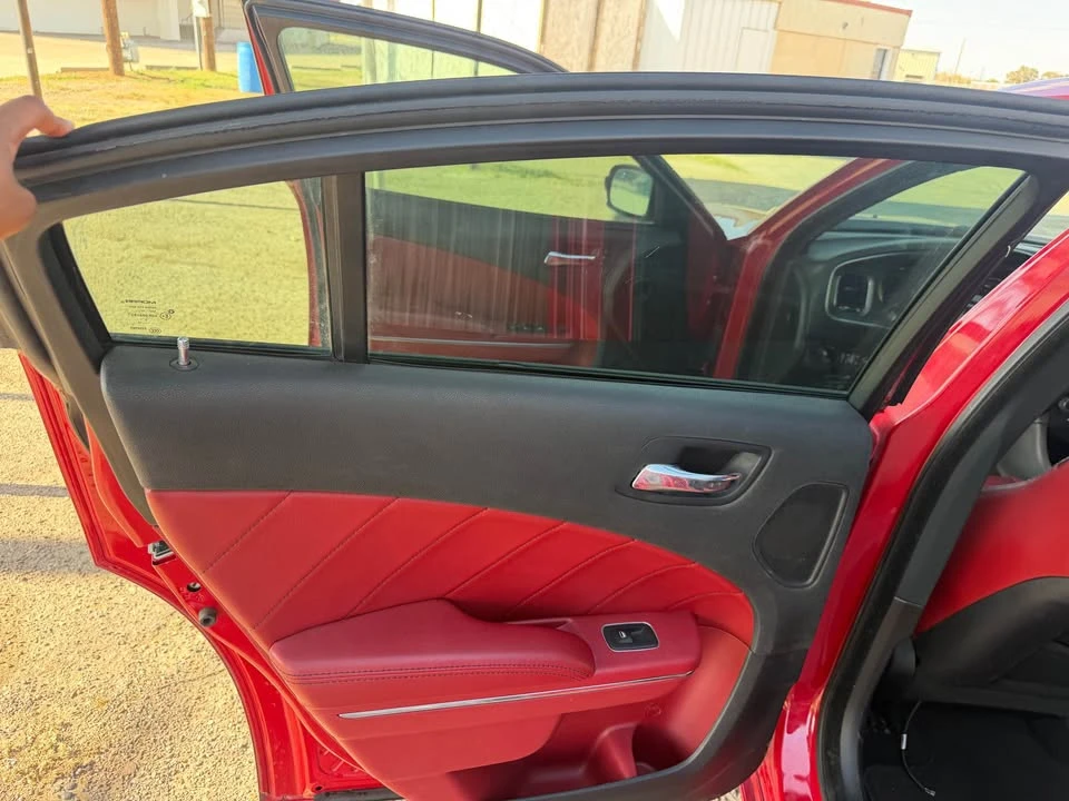 2013 Dodge Charger 7th Gen - Image 9 of 10