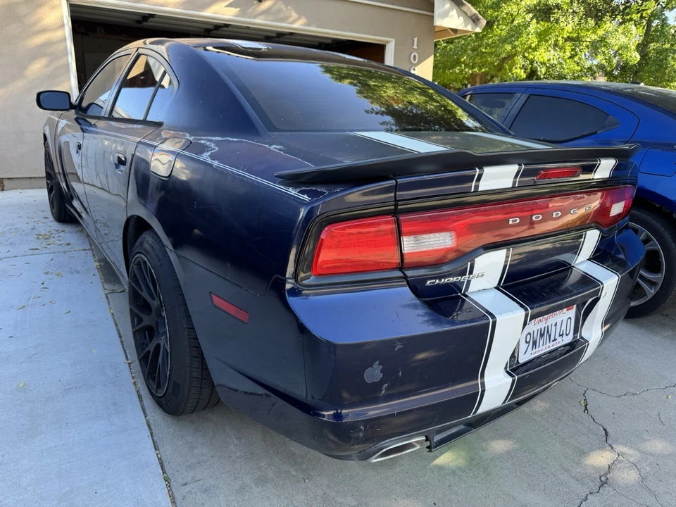2013 Dodge Charger 7th Gen - Image 15 of 31