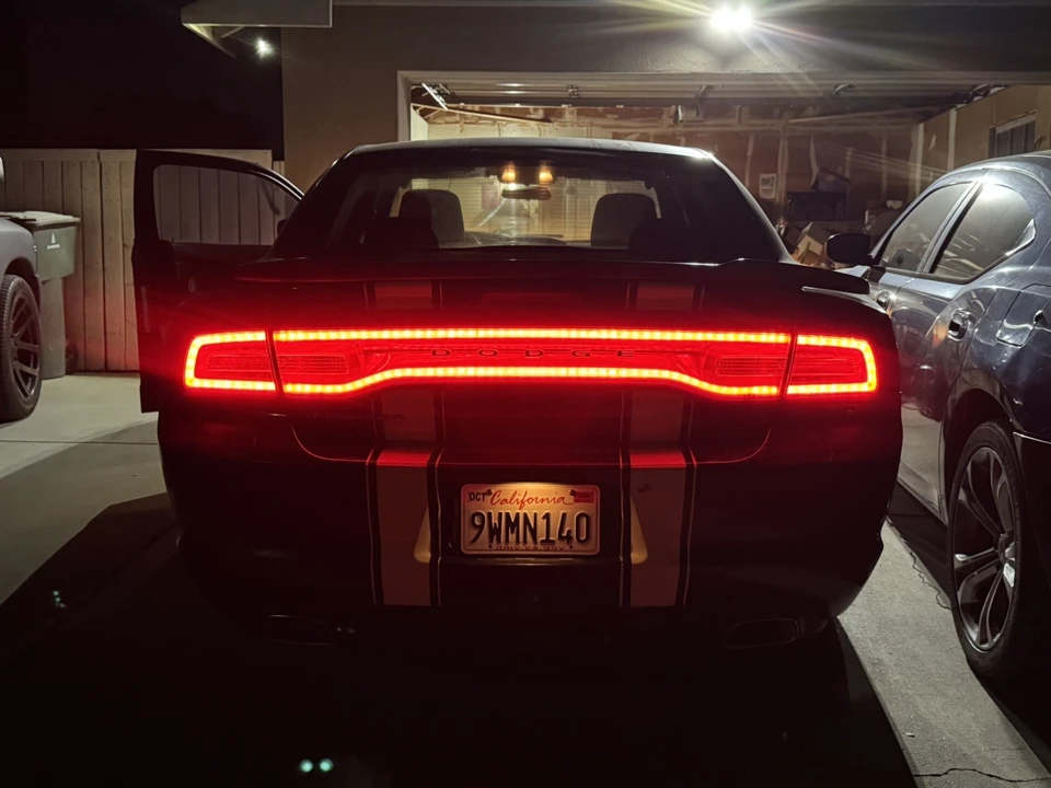2013 Dodge Charger 7th Gen - Image 24 of 31