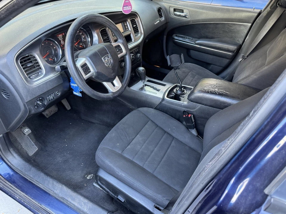 2013 Dodge Charger 7th Gen - Image 18 of 31