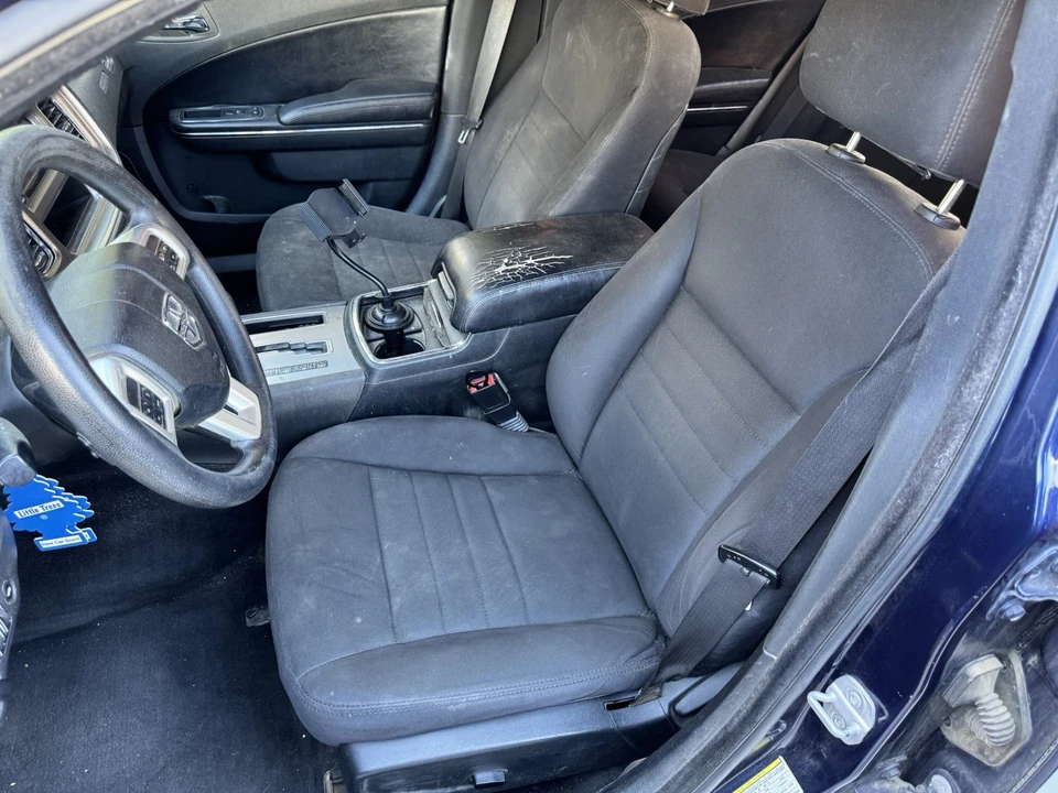 2013 Dodge Charger 7th Gen - Image 19 of 31