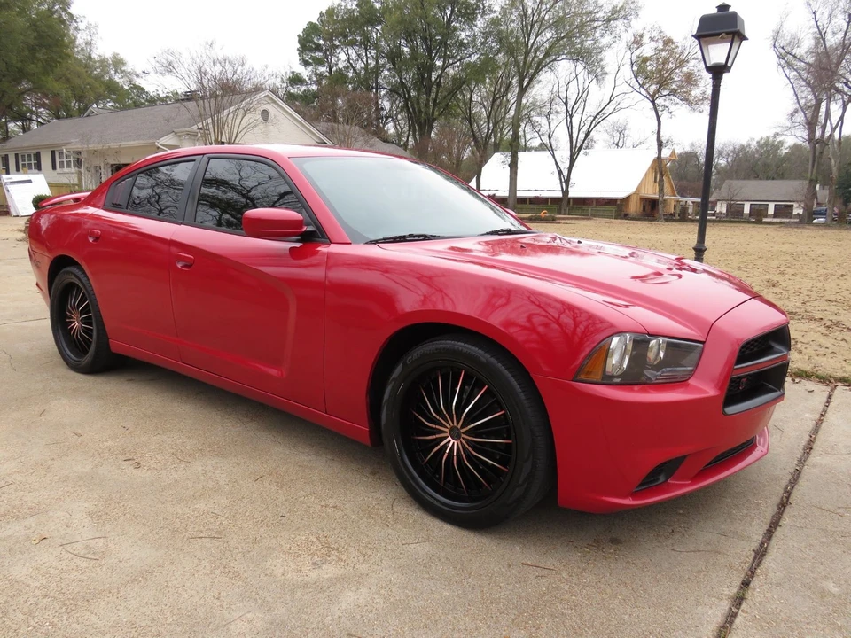 2013 Dodge Charger 7th Gen - Image 12 of 12