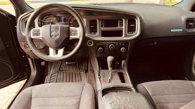 2013 Dodge Charger 7th Gen - Image 18 of 26