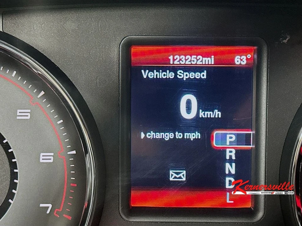 2013 Dodge Charger 7th Gen - Image 15 of 24