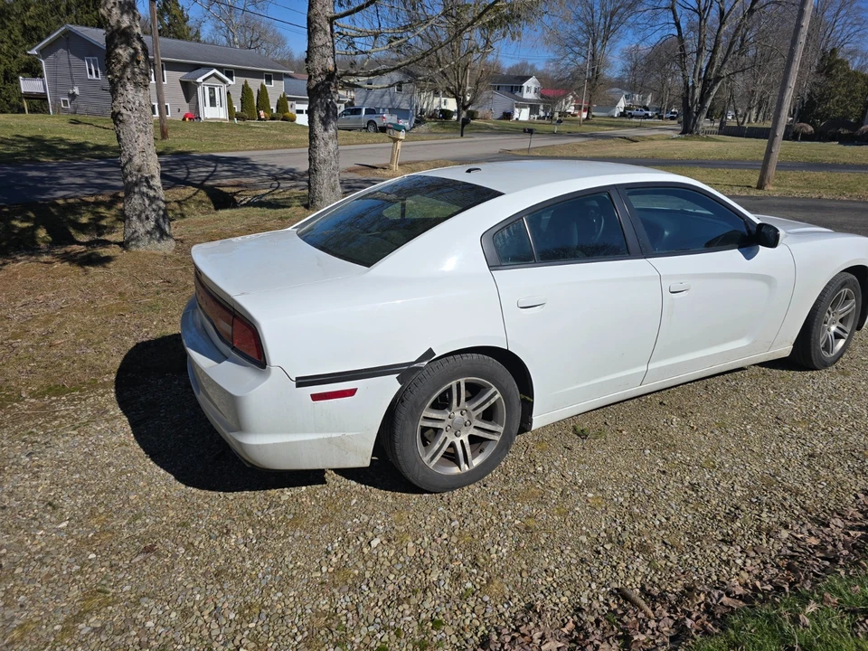 2013 Dodge Charger 7th Gen - Image 6 of 22