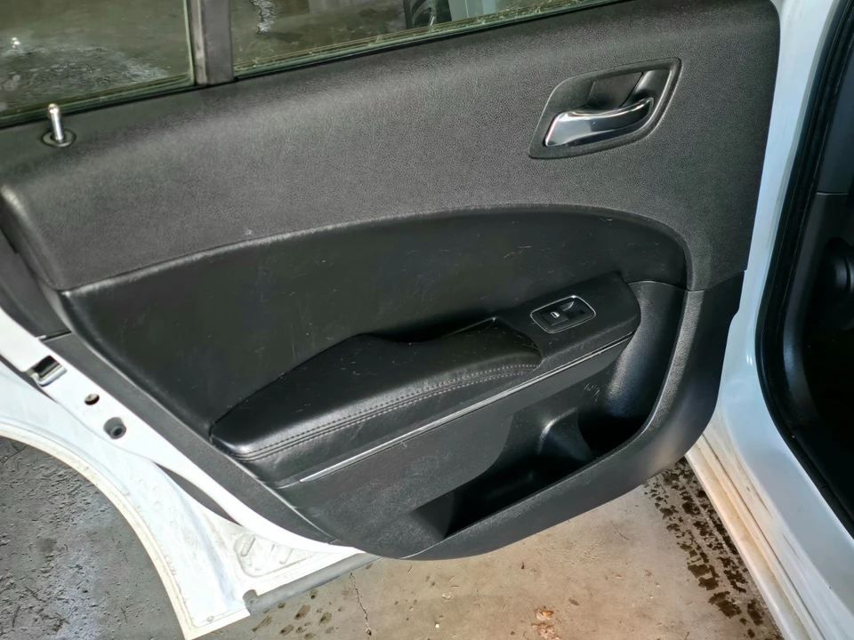 2013 Dodge Charger 7th Gen - Image 14 of 22