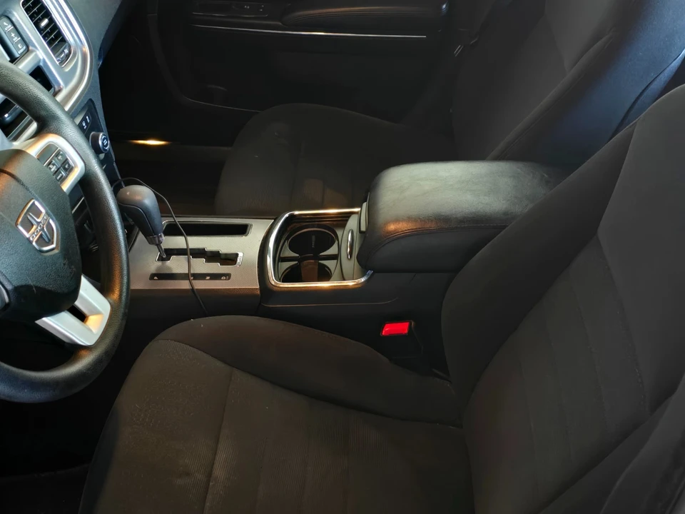 2013 Dodge Charger 7th Gen - Image 19 of 22