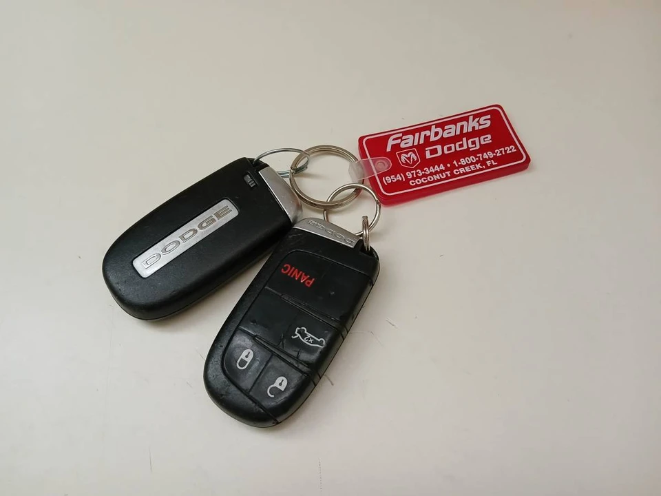 2013 Dodge Charger 7th Gen - Image 15 of 20