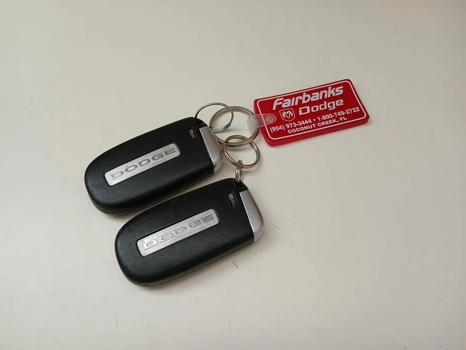 2013 Dodge Charger 7th Gen - Image 16 of 20