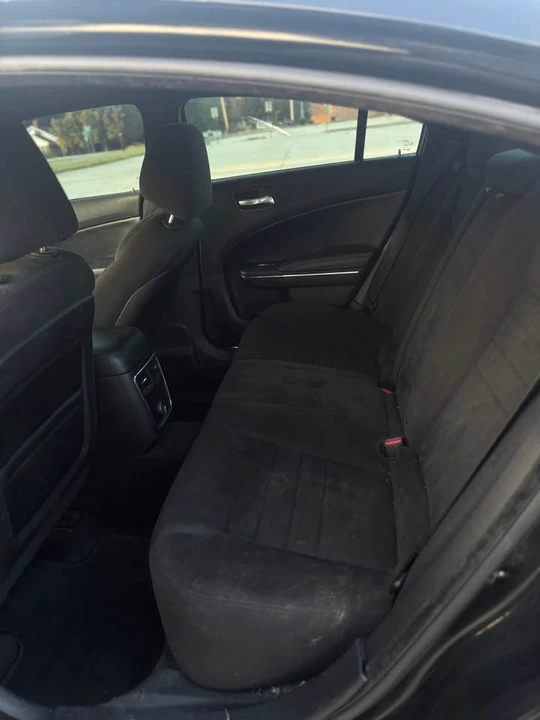 2013 Dodge Charger 7th Gen - Image 10 of 14
